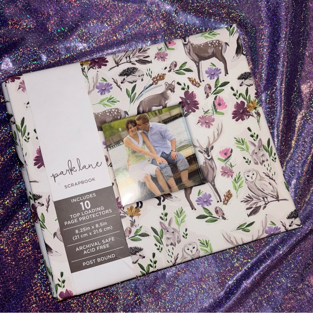 Mini Scrapbook - Picture 2 of 6